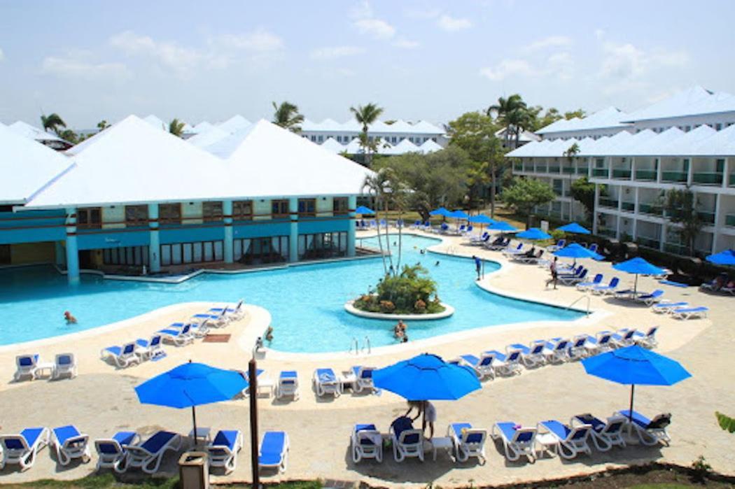 Beachfront Apt With Seaview Dining Patio Puerto Plata Exterior foto